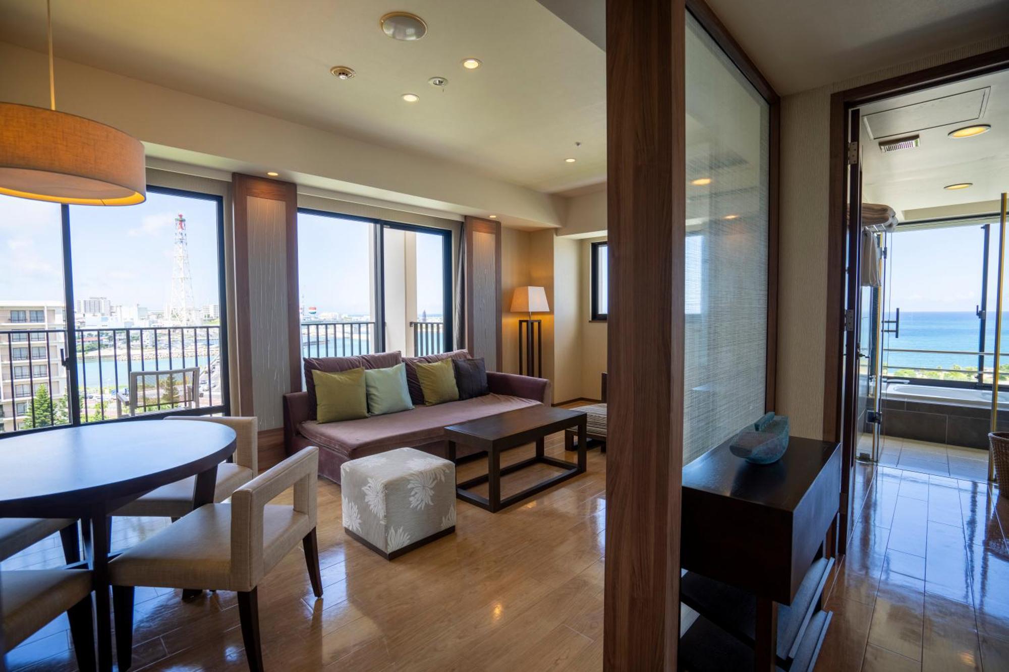 Moon Ocean Ginowan Hotel & Residence Okinawa Екстериор снимка