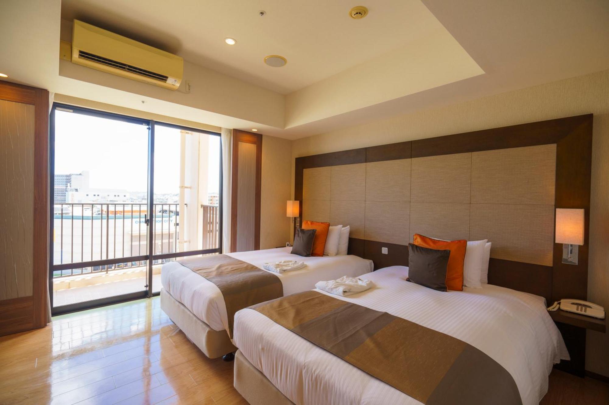 Moon Ocean Ginowan Hotel & Residence Okinawa Екстериор снимка